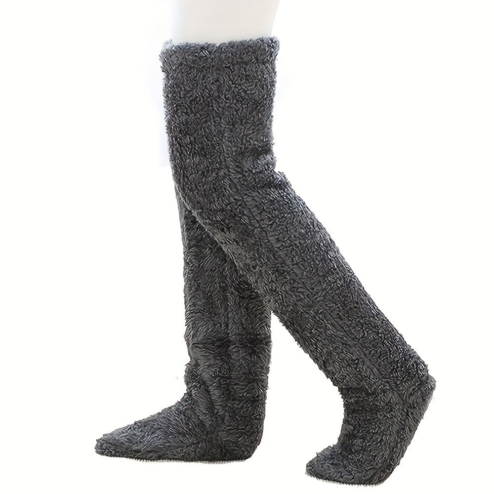 The Internet’s Favorite Cozy Goose Down Socks
