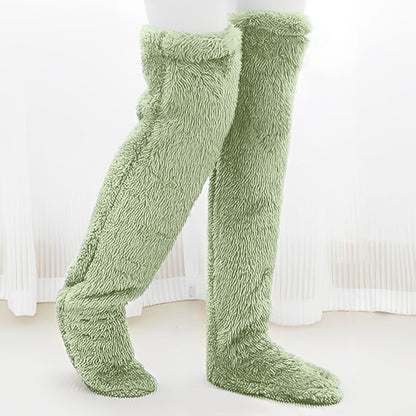 The Internet’s Favorite Cozy Goose Down Socks