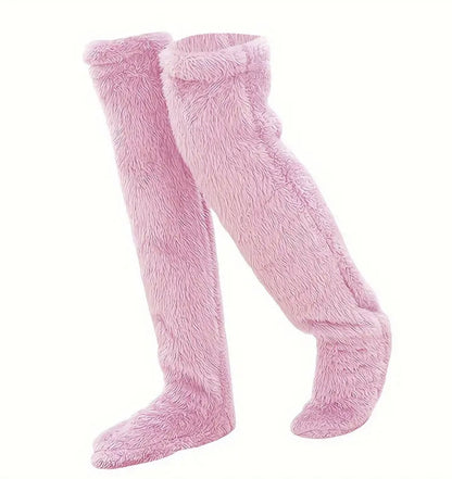 The Internet’s Favorite Cozy Goose Down Socks